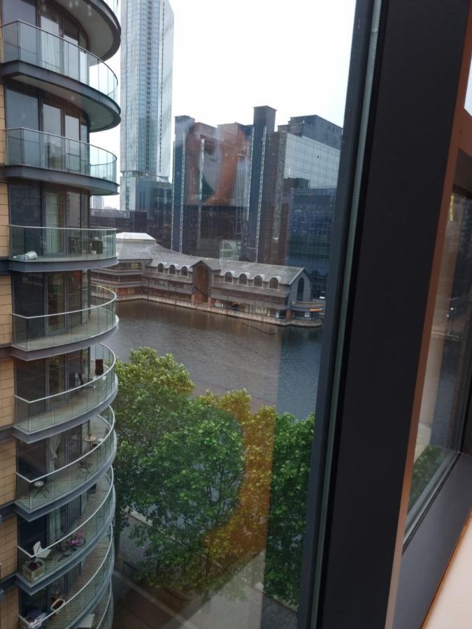 Luxury Waterside Apartment Canary Wharf ลอนดอน ภายนอก รูปภาพ